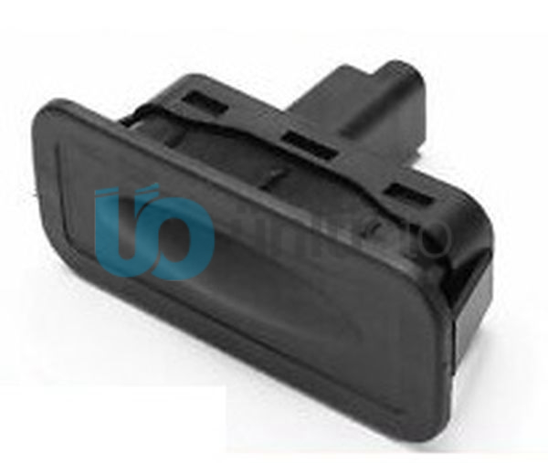BAGAJ AÇMA BUTONU RENAULT MEGANE II 0208 CLIO IV 12 LAGUNA III 0714 FLUENCE 0