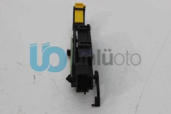 Debriyaj Fren Pedal Sensörü (Müşürü) - Fiat Grande Punto Doblo Punto Evo Fiorino Punto Alfa Romeo Mito Giulietta