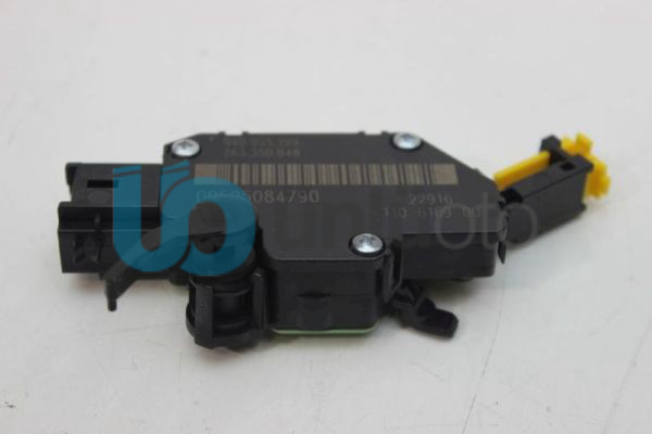 Debriyaj Fren Pedal Sensörü (Müşürü) - Fiat Grande Punto Doblo Punto Evo Fiorino Punto Alfa Romeo Mito Giulietta