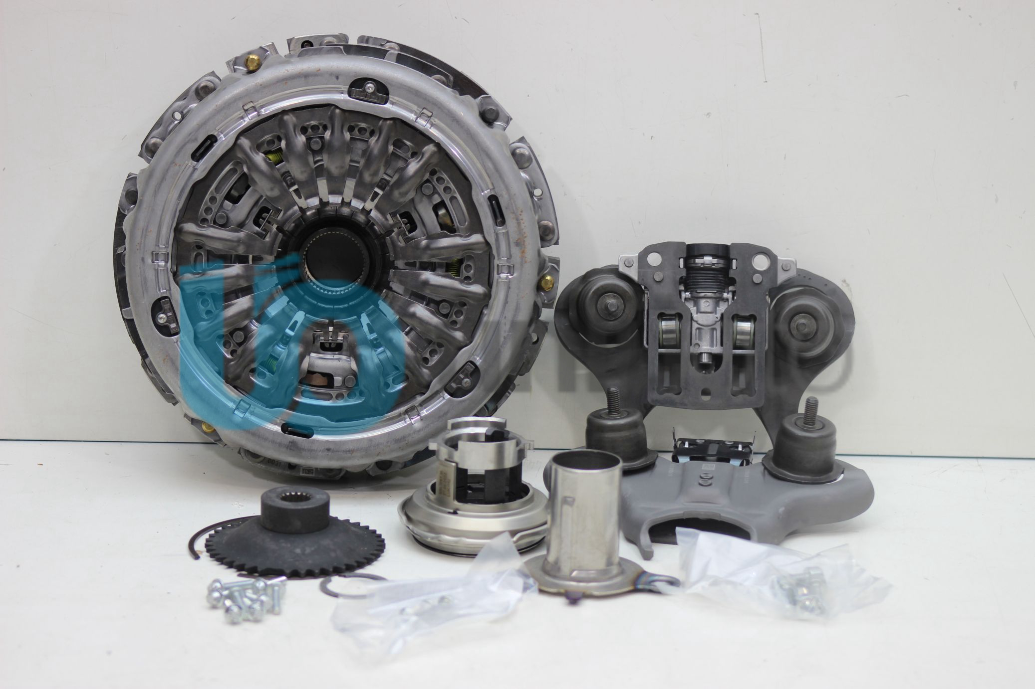 DEBRİYAJ SETİ EDC ÇATALLI FULL SET CAPTUR 13 CLIO IV 12 MEGANE III 09 FLUENCE 09 MEGANE IV 15 TAL