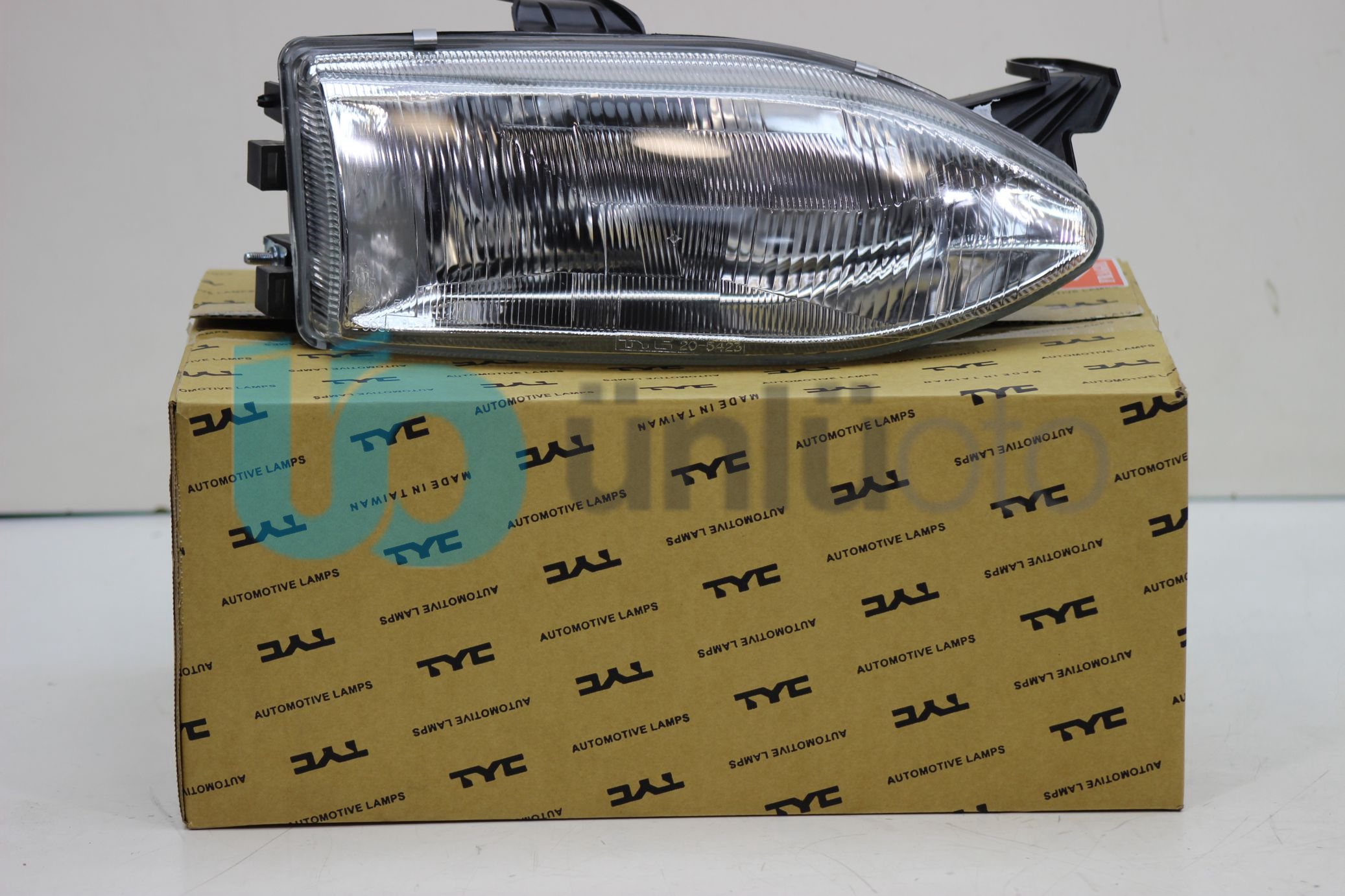 FAR SAĞ PALİO SİENA H4 AMPULLU KOMPLE