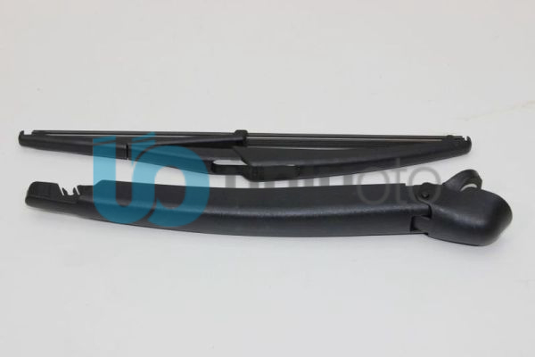 Fiat 500L Arka Silecek Kolu Takım