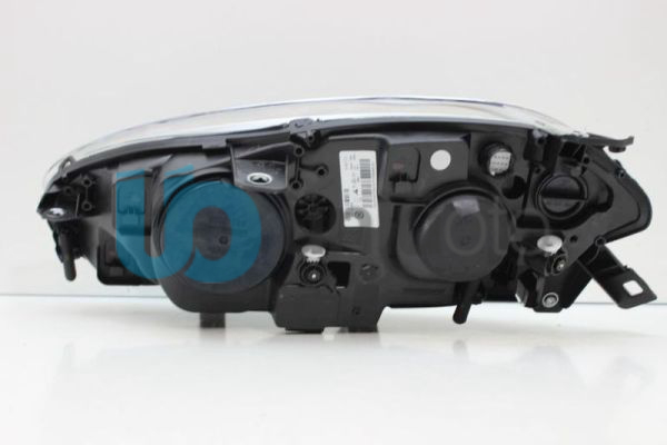 Fiat Bravo Sağ Ön Farı (Sarı Sinyalli) Orijinal 2007-2009