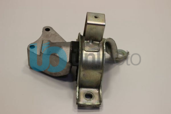 Fiat Doblo Motor Takozu Sağ Kulağı Orijinal