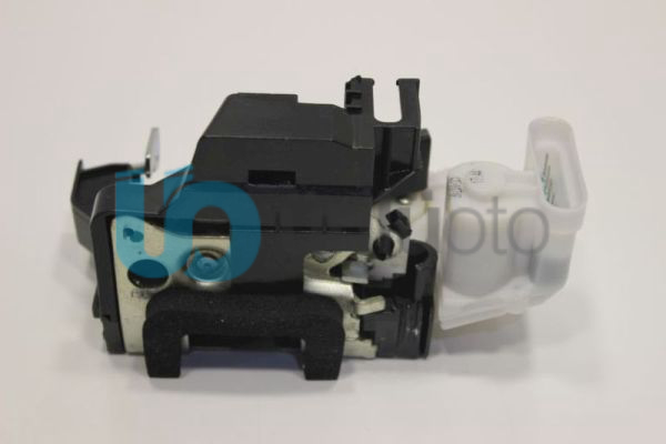 Fiat Doblo Sol Ön Kapı İç Kilidi Elektrikli Orijinal 2000-2009