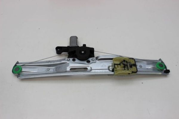 Fiat Egea Sol Ön Kapı Cam Krikosu