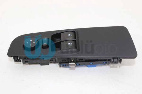 Fiat Grande Punto Sol Ön Cam Açma Kumanda Düğmesi