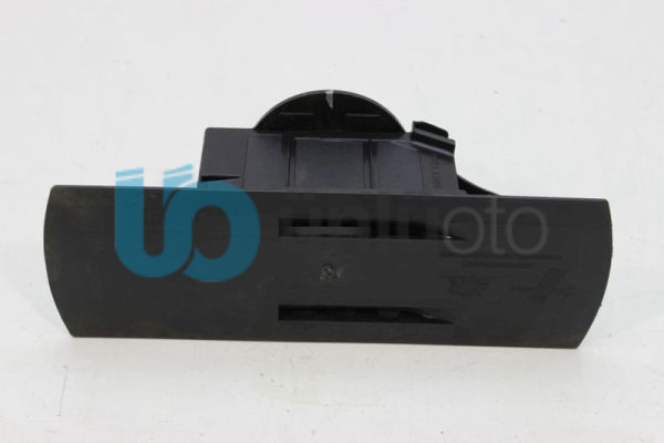 Fiat Uno Kriko Suportu Yuvası (Yeri)