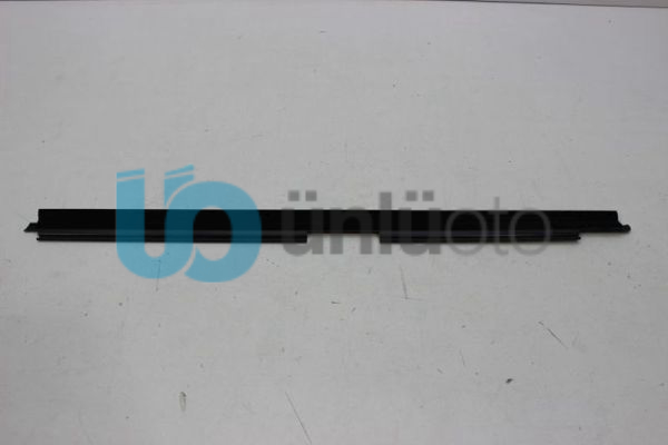 Fiat Uno Sağ Ön Kapı Dış Cam Sıyırıcı Fitili