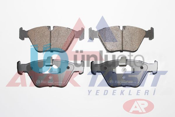 FREN BALATA ON BMW 5 SERISI (E39) 525 D 1995-2003 / (E39) 520 i 1995-2003 / (E39