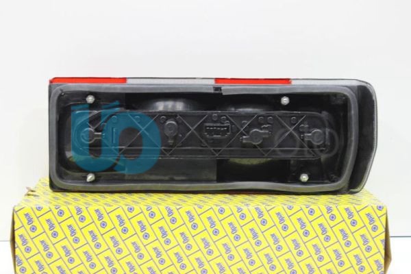 Sağ Stop Lambası Komple Orijinal - Tofaş Doğan Şahin 93