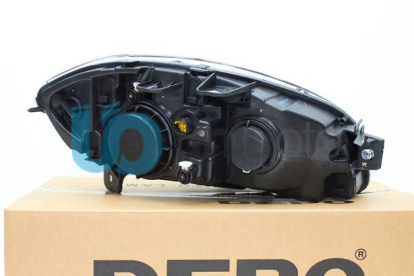 Sol Far Lambası Fiat Linea