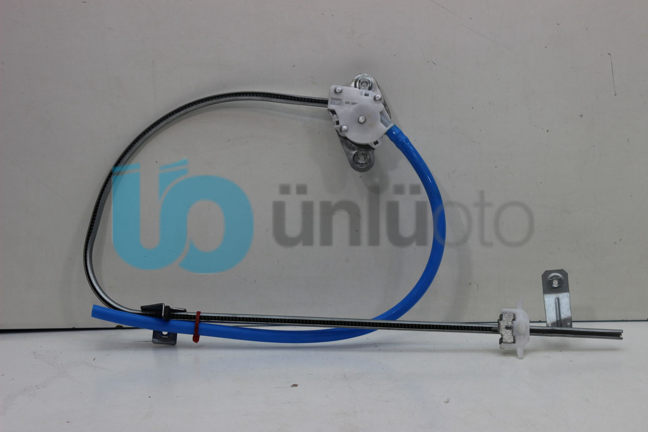 Sol Ön Cam Krikosu Mekanik - Fiat Uno 70-60