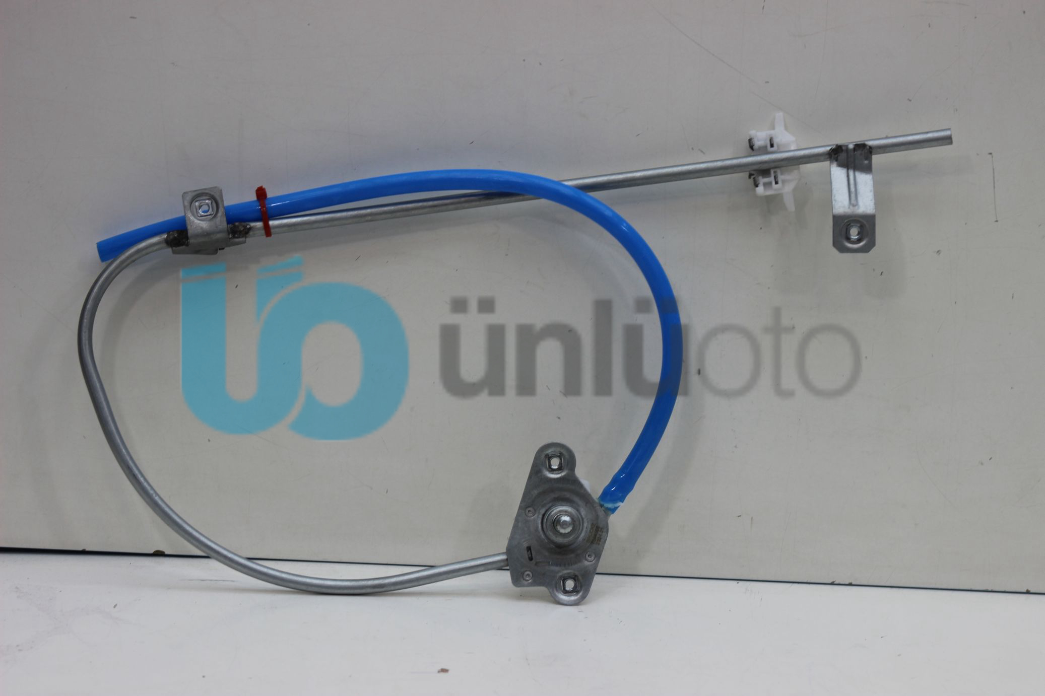 Sol Ön Cam Krikosu Mekanik - Fiat Uno 70-60