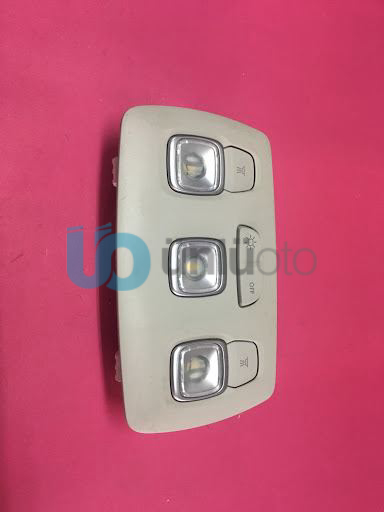 TAVAN LAMBASI ORTA ARKA MEGANE IV CAPTUR TALİSMAN