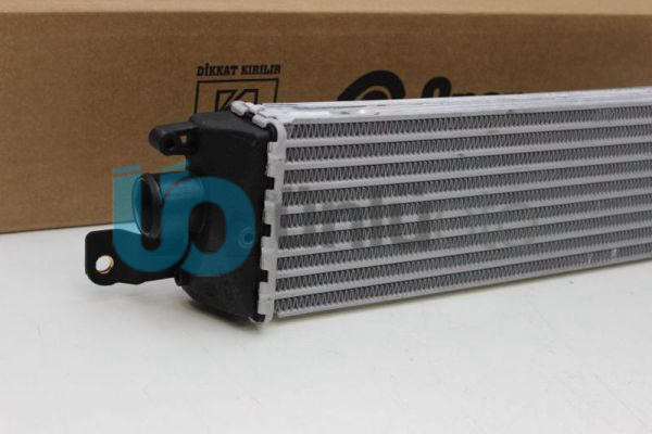Turbo Radyatörü İntercool Hava Soğutucu Orijinal - Fiat Palio Albea Strada 1.3