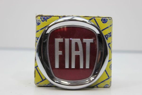Arka Bagaj Fiat Arması (Logo) Kırmızı - Fiat Punto Egea Albea 500 Linea Panda 124 Spider