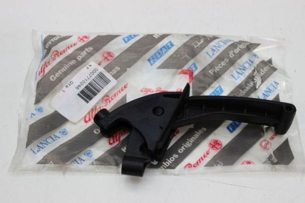 Bagaj Kapağı Açma (Kaldırma) Kolu - Fiat Uno Coupe