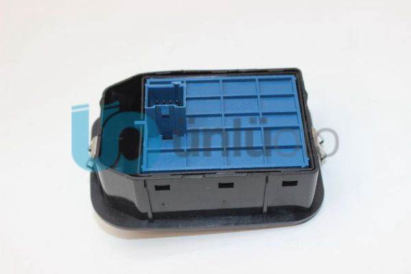 Cam Açma Düğmesi Sol Fiat Fiorino Peugeot Boxer Citröen Jumper