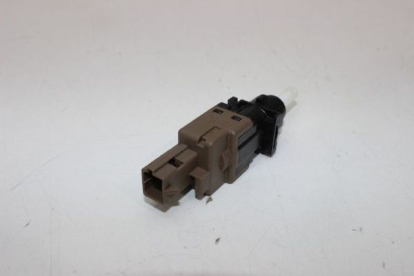 Debriyaj Pedal Müşürü Sensörü - Fiat Doblo Stilo Bravo Ducato 500 İdea Linea Alfa Romeo 147 156 159