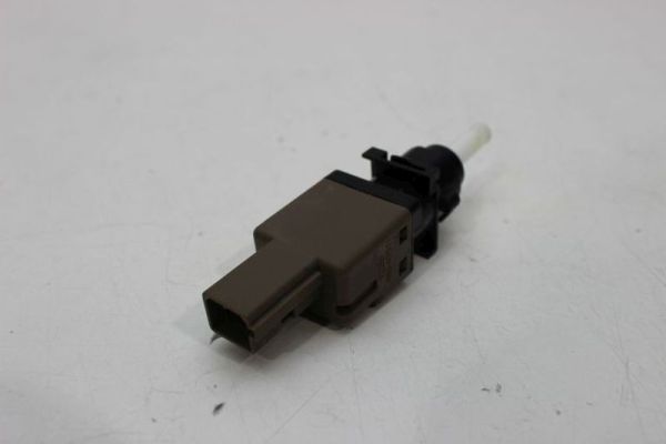 Debriyaj Pedal Müşürü Sensörü - Fiat Doblo Stilo Bravo Ducato 500 İdea Linea Alfa Romeo 147 156 159