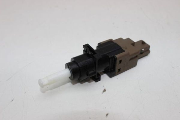 Debriyaj Pedal Müşürü Sensörü - Fiat Doblo Stilo Bravo Ducato 500 İdea Linea Alfa Romeo 147 156 159