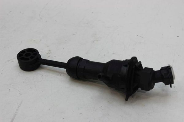 Debriyaj Üst Silindiri Merkezi 2.2 2.3 3.0 Fiat Ducato Peugoet Boxer Citröen Jumper