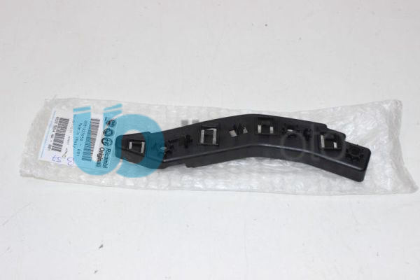 Fiat 500X Ön Tampon Sağ Bağlantı Ayağı (Braketi)