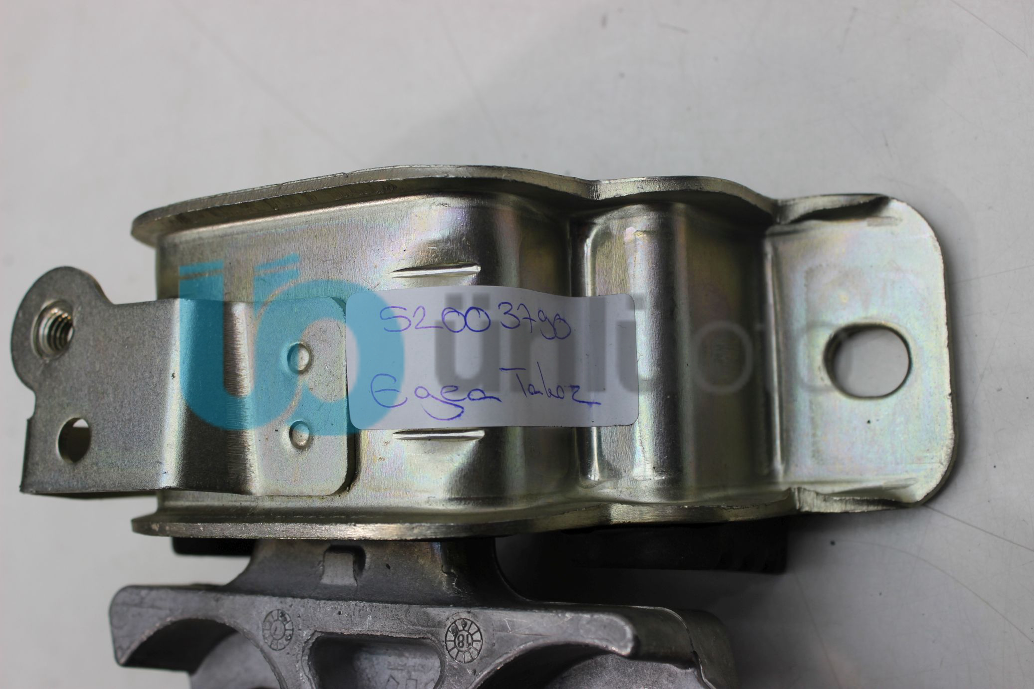 Fiat Egea 1.6 Şanzuman Yan Lastik Takozu