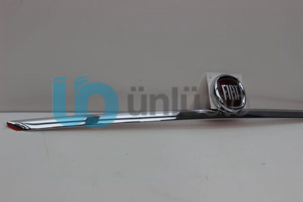 Fiat Egea Arka Tampon Süs Çıtası Orijinal