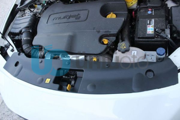 Fiat Egea Ön Tampon Üst Muhafaza Bakaliti Orijinal