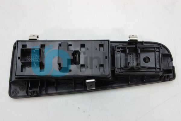 Fiat Grande Punto 4lü Cam Açma Kumanda Grubu Düğmesi Butonu