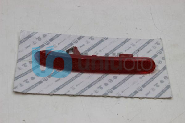 Fiat Marea Arka Tampon Reflektörü Sağ Orijinal