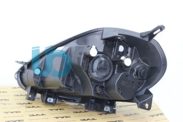 Fiat Punto Evo Krom Sağ Far