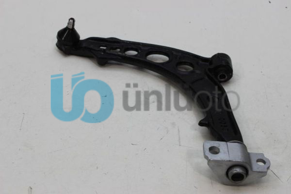 Fiat Punto Sol Ön Salıncak (Alt Tabla)