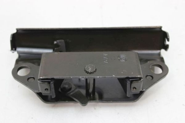 Fiat Uno Bagaj Kilidi Karşılığı Kilit Yuvası