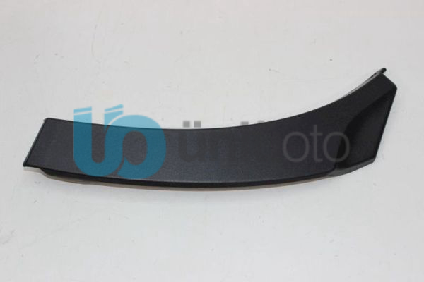 Fiat Uno Sağ Arka Cam Kenar Bakaliti