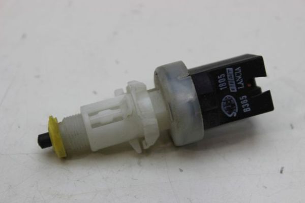 Fren Müşürü 2 Fiş - Fiat Tempra Tipo Uno Brava Bravo Marea Alfa Romeo 166 GTV Spider Lancia Lybra