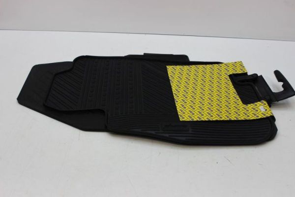 Paspas Takımı Siyah Kauçuk Orijinal - Fiat Grande Punto