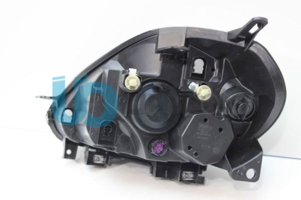Sağ Far Elektrikli Motorlu - Fiat Punto - Punto Evo