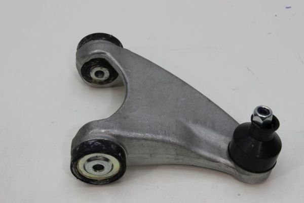 Sağ Ön Üst Salıncak (Alt Tabla) 1.6 2.0 Alfa Romeo 147 156 GT