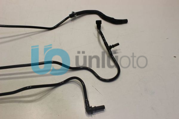 Termostat Ek Su Depo Ara Hortumu (Yakıt Borusu) Takım - Fiat Doblo 1.3