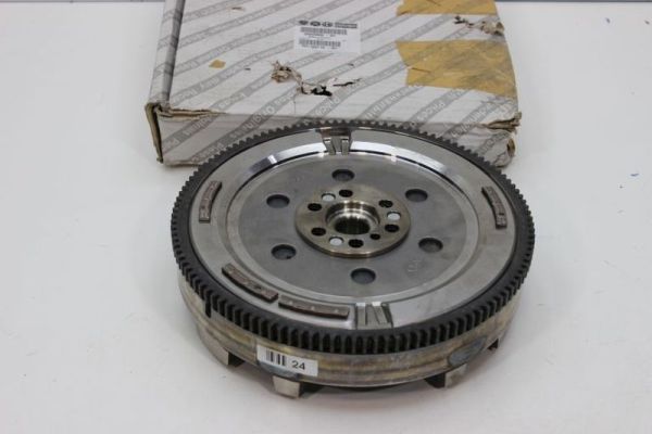 Volan Komple 1.4 Fiat 500l 500X Egea Jeep Renegade