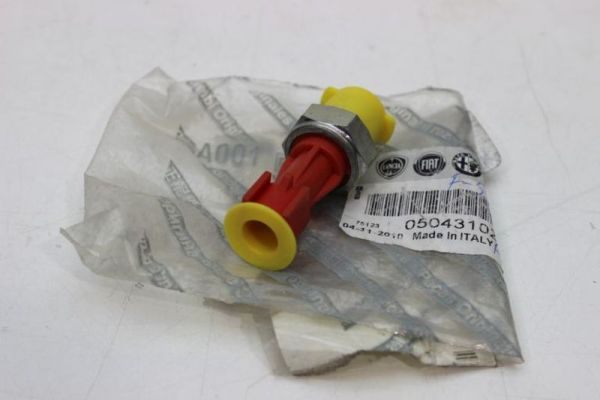 Yağ Basınç Müşürü (Sensörü) 2.3 2.5 2.8 3.0 - Fiat Ducato Peugeot Boxer Citröen Jumper İveco Daily