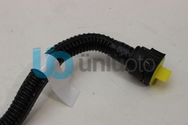 Yağ Soğutucu Hortumu (Borusu) 1.6 - Fiat Grande Punto İdea Linea Bravo Doblo Alfa Romeo Mito Lancia Musa Delta